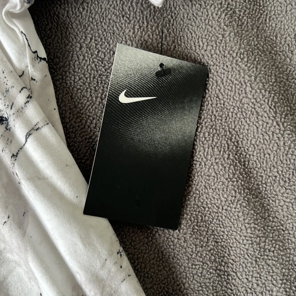 3xl tall Nike basket ball tee smoke style - Picture 4 of 5